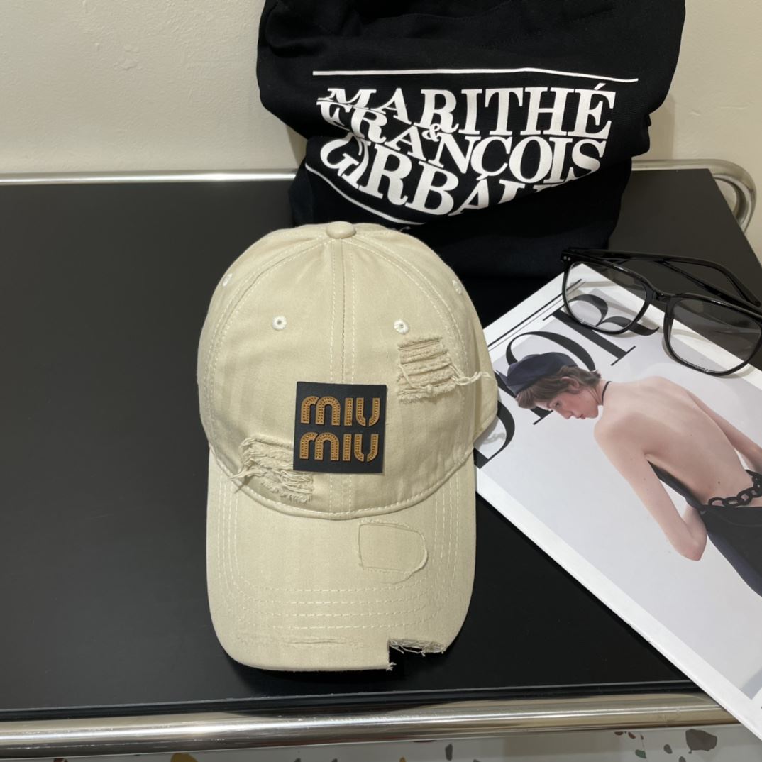 Miu Miu Caps